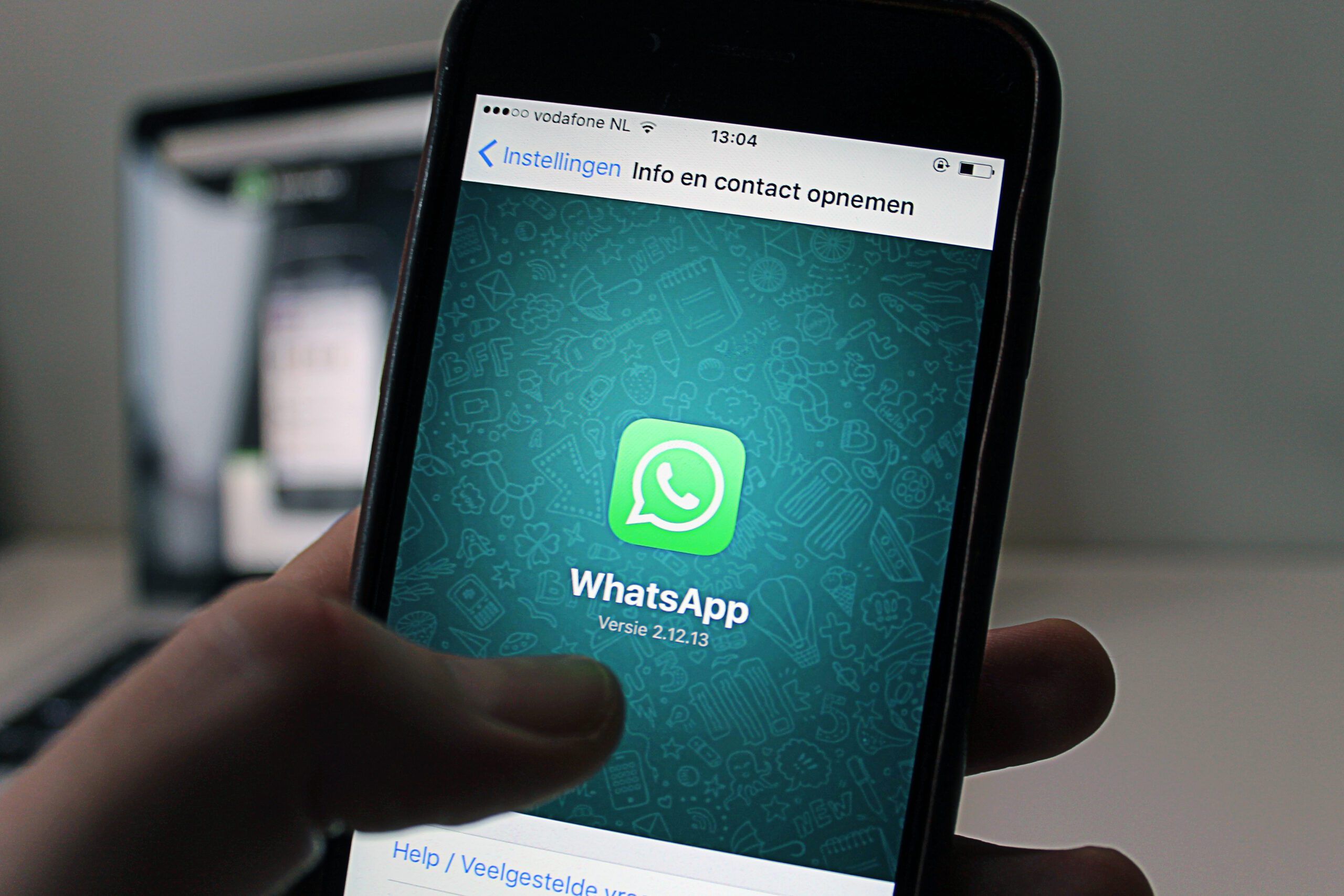 Mejora la seguridad de WhatsApp