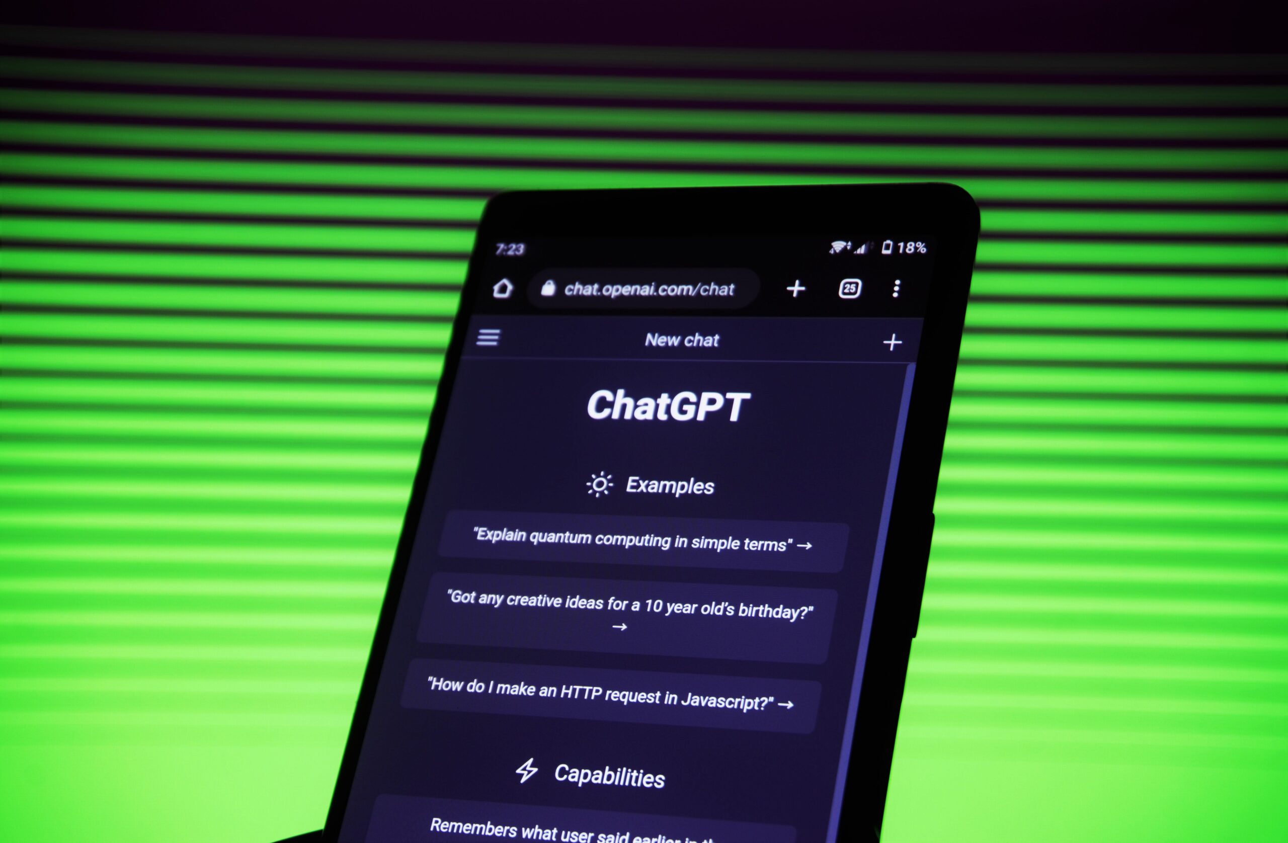 ChatGPT, un año, 100 millones de usuarios.
